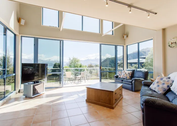 Tawhiri - Tranquility, Space And Stunning Views In Paradise Ferienhaus *
