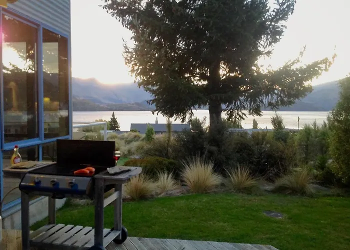 Tawhiri - Tranquility, Space And Stunning Views In Paradise Ferienhaus Wanaka